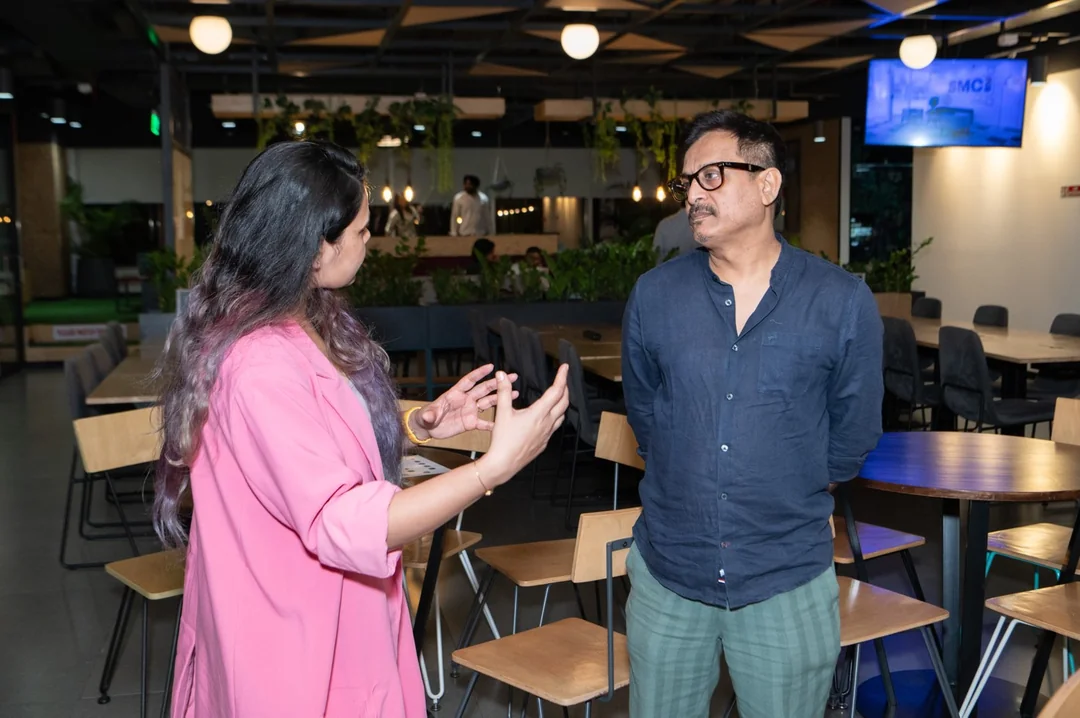 Attendees in an informal conversation after the LFTG Bengaluru roundtable